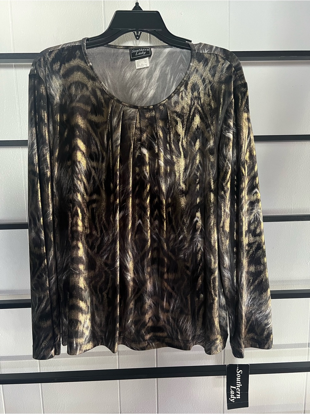 Women’s Southern Lady NWT, Size XL Top, B19